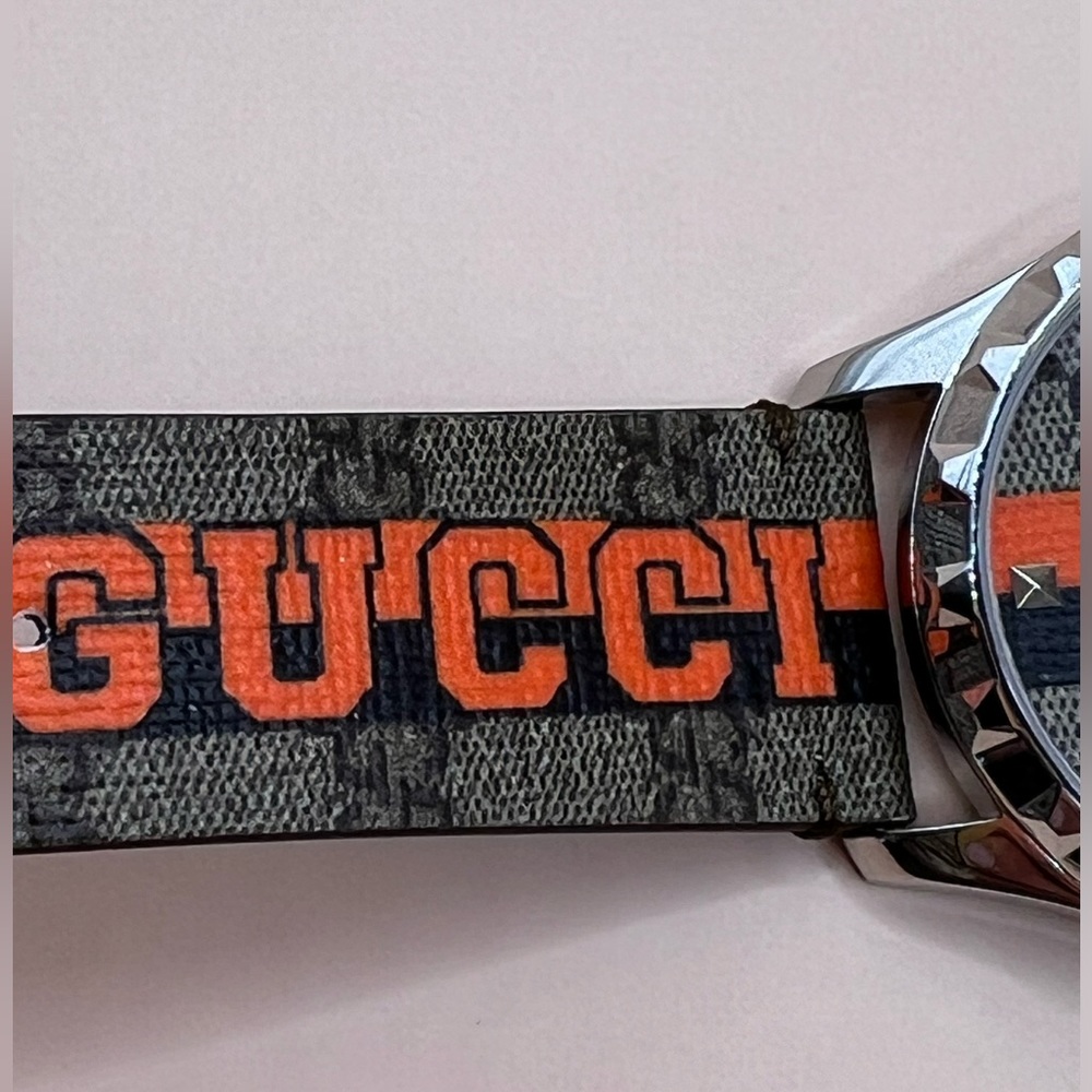 Gucci - G Timeless Tiger Watch - Picture 14 of 15